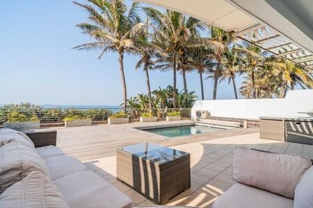 2 Bedroom Apartment in Umhlanga Rocks