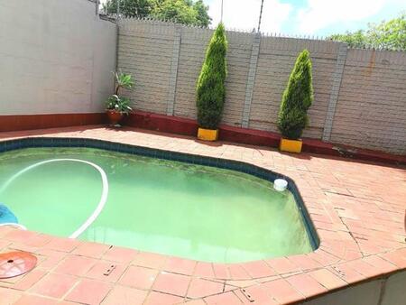 2 Bedroom Duplex in Morningside