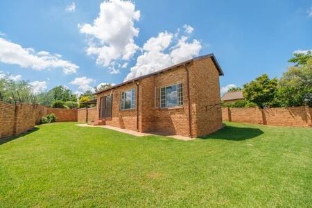 2 Bedroom Townhouse in Radiokop