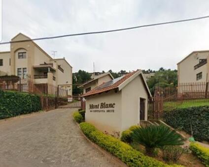 2 Bedroom Apartment in Constantia Kloof