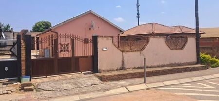 3 Bedroom House in Soshanguve