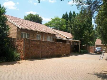 2 Bedroom Townhouse in La Montagne