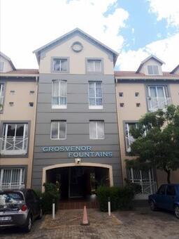 Bachelor apartment in Hatfield