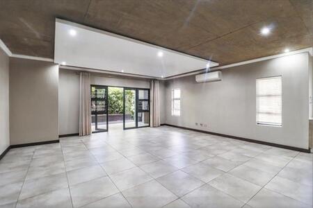 3 Bedroom Townhouse in Menlo Park