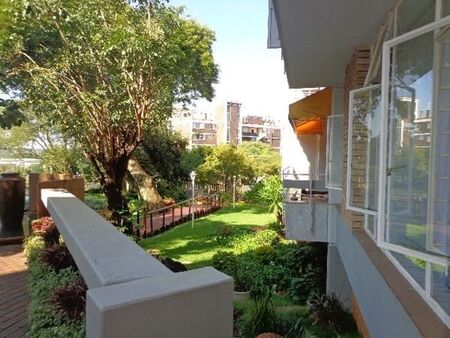2 Bedroom Apartment in Groenkloof