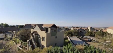 1 Bedroom Apartment in Broadacres