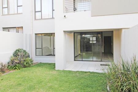 1 Bedroom Apartment in Bryanston