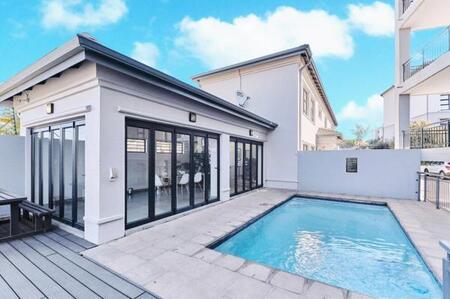 2 Bedroom Apartment in Morningside