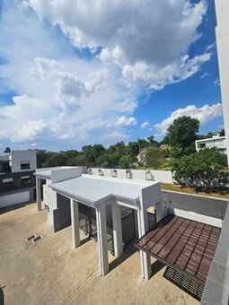 3 Bedroom Townhouse in Bryanston