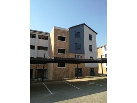 2 Bedroom Apartment in Dainfern