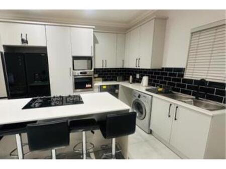 2 Bedroom Apartment in Bryanston