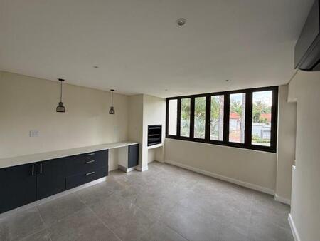 2 Bedroom Apartment in Bryanston