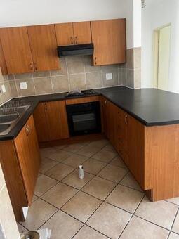 2 Bedroom Townhouse in Paulshof