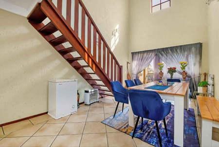 2 Bedroom Apartment in Sunninghill