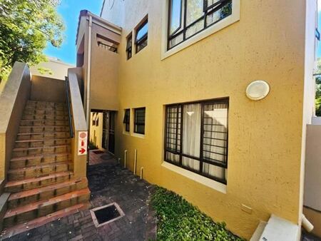 2 Bedroom House in Sunninghill