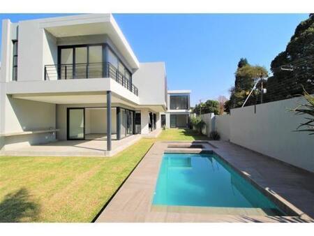 4 Bedroom Cluster in Morningside