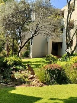 Studio apartment in Bryanston