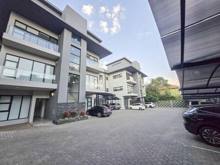 3 Bedroom Apartment in Rosebank