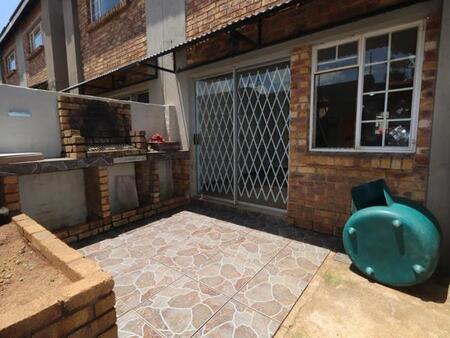 2 Bedroom Duplex in Birchleigh