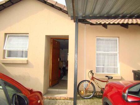 3 Bedroom Townhouse in Albertsdal