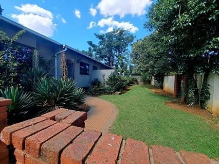 4 Bedroom House in Brackendowns
