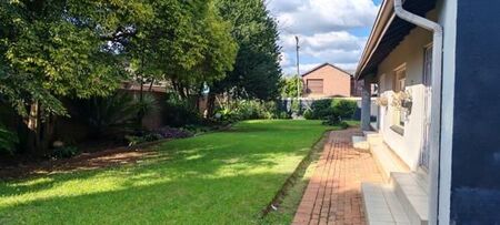 3 Bedroom House in Hennopspark