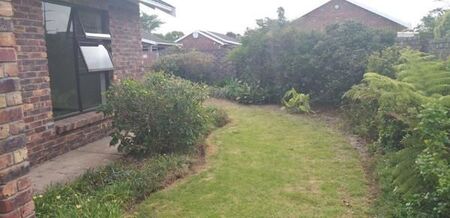 2 Bedroom Townhouse in Lorraine