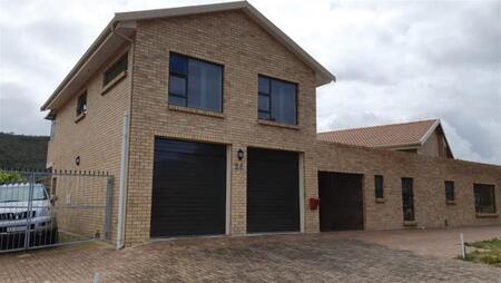 2 Bedroom Apartment in Cola Beach