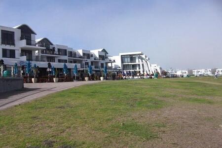 1 Bedroom Apartment in Big Bay