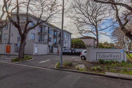 2 Bedroom Apartment in Kenilworth