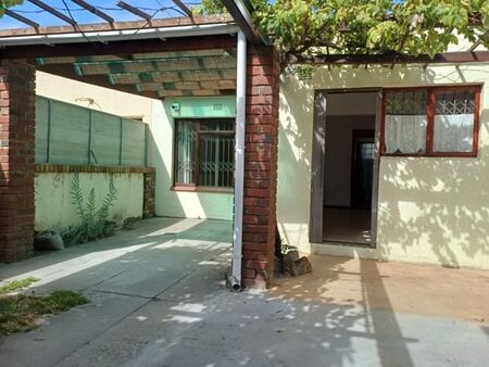 1 Bedroom Apartment in Plumstead