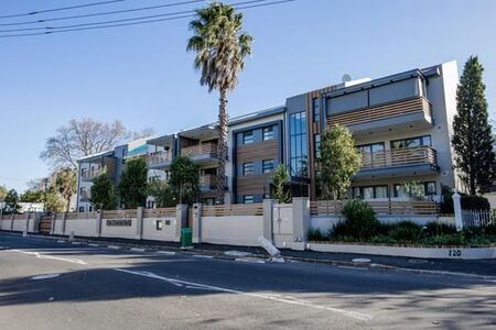 2 Bedroom Apartment in Rondebosch