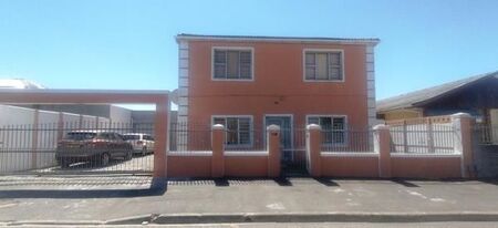 1 Bedroom Apartment in Parow Valley