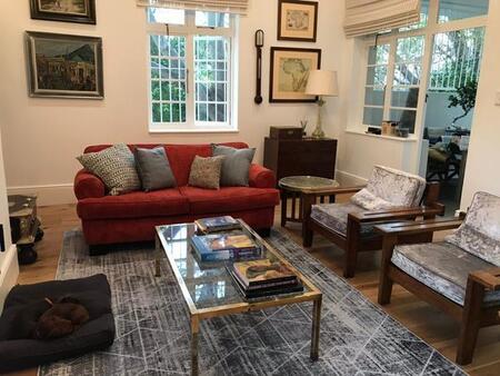 2 Bedroom House in Oranjezicht