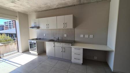 Studio Apartment in Observatory