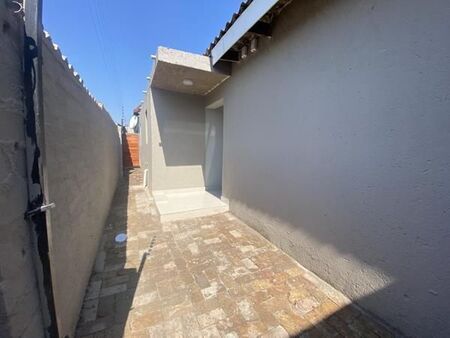 1 Bedroom Apartment in West Acres