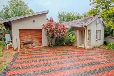 3 Bedroom House in Kingsview