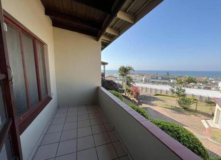 2 Bedroom Apartment in Shelly Beach