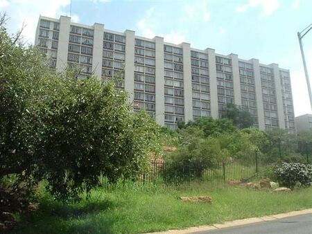 1 Bedroom Apartment in La Montagne