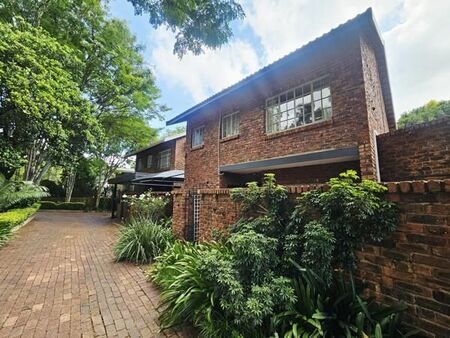 3 Bedroom Duplex in Lynnwood Glen