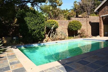 4 Bedroom House in Waterkloof Glen