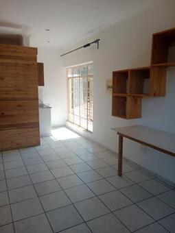 Studio apartment in Garsfontein