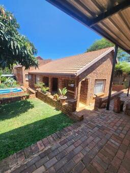 3 Bedroom House in Mountain View