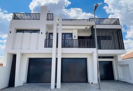 Studio apartment in Soweto Central