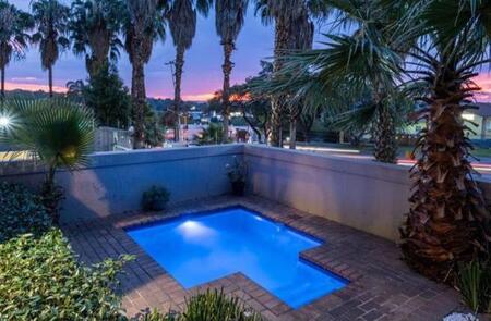 3 Bedroom Townhouse in Hyde Park