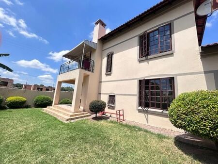 3 Bedroom House in Fourways