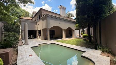 5 Bedroom Cluster in Sandown