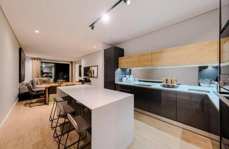 3 Bedroom Apartment in Houghton Estate