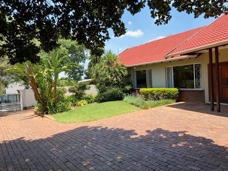 3 Bedroom House in Blairgowrie