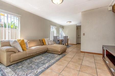 3 Bedroom Townhouse in Northgate